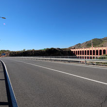 アギラ水道橋