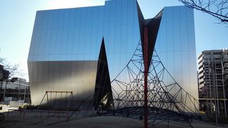 お散歩がてら駅から１０分