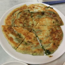 ネギ焼も安くて美味しい