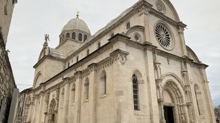 聖ヤコブ大聖堂のある広場