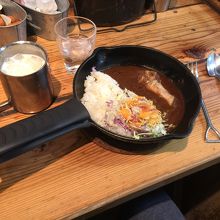 モーニングスパイシーチキンカレー