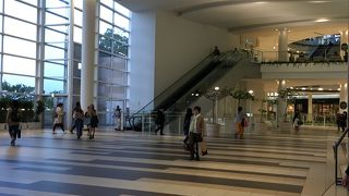 阪急西宮ガーデンズ 