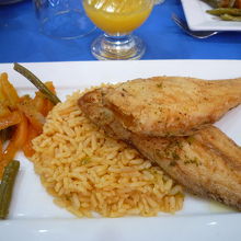 カレイのフライがおいしい！