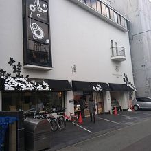 お店外観