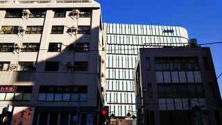 バーゲンを開催