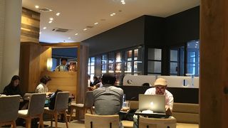カフェ ベネ 赤坂一ツ木通り店 