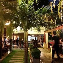 おしゃれな店内