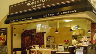 モミアンドトイズ デュー阪急山田店