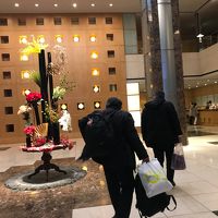 ロビーは広いです