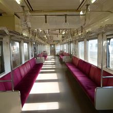 鉄道旅でロングシートは残念！