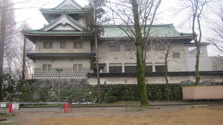 最初、こちらが富山城かと見間違えてしまいました…