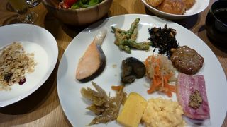 充実の朝食ビュッフェ