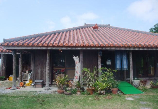 古民家茶房でいただく石垣産車エビ