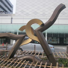 大角氏のモニュメントの様子