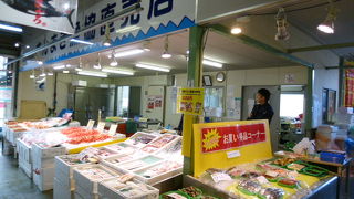 活気はもうひとつだったわ