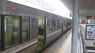 大阪駅から61分の早さ