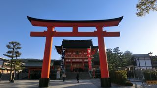 さほどの混雑もなく参拝できました