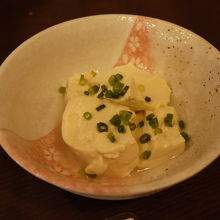 お通しの島豆腐
