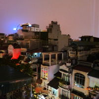 めったに見れないハノイ旧市街の夜景が印象に残りました。