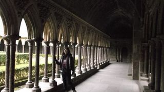 修道士たちの日々の生活に想いを馳せて見てしまいます。