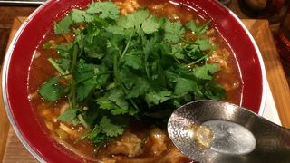 酸辣湯麺食べるならここ！