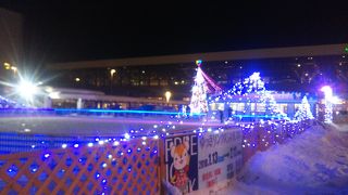 スケートリンクあります