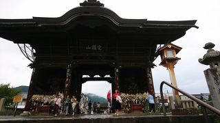 いよいよあこがれの善光寺へ