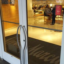 ニーマンマーカス