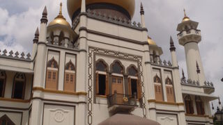 威風堂々としたモスク