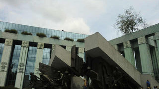 ワルシャワの代表的モニュメント