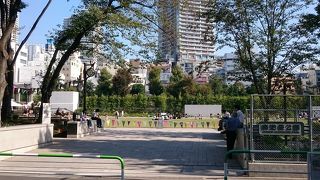 南池袋に憩いのスポット