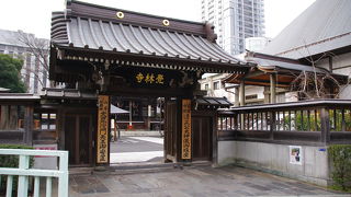 ここも七福神様を拝めず