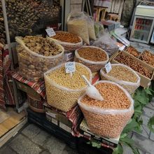 アンズ，サクランボ，ドライフルーツ計1.5kgで1800円