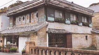 ペリー総督が行進したというレトロな通り