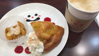 カフェスペースあります