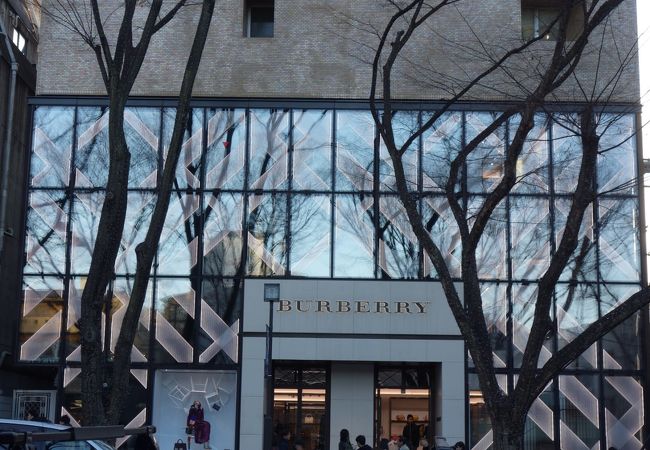バーバリー 表参道店 クチコミ アクセス 営業時間 表参道 フォートラベル