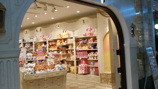 ディズニーストア (福岡キャナルシティ店)