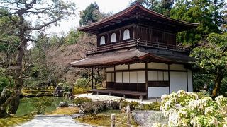 銀閣寺(慈照寺)を代表する「観音殿」(銀閣)
