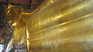 釈迦の大涅槃像を見ました
