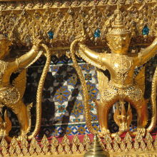 ワットプラケオ