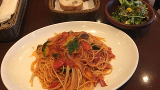 ハムとグリル野菜のトマトソーススパゲッティランチ！