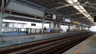 ジムトンプソンのアウトレット最寄り駅