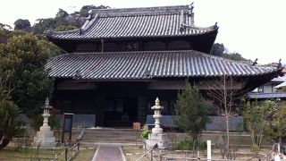 夫婦松、虚空像菩薩堂、襖絵が見所のようです。