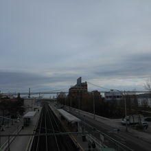 渡った橋から撮影したベレン駅