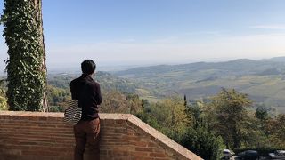 トスカーナを一望する