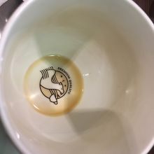 カップ底の絵柄