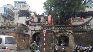 現存する唯一の門