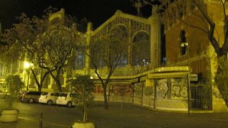 ガウディの師匠ら:建造の建物