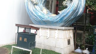 大海原を渡るえびす様