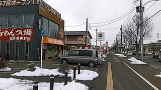 情報誌のサービス券使って､野菜７種の辛味噌ラーメン(850円→500円)を頂ました。辛味噌は結構辛く､後引く辛さです。